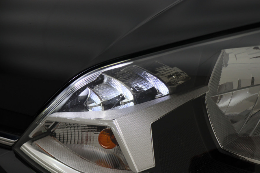 Volkswagen up! 1.0 BMT move up! 5-Deurs, LED, Airco, Bluetooth, DAB, Smartphone Integratie