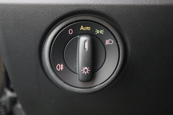 Volkswagen up! 1.0 BMT move up! 5-Deurs, LED, Airco, Bluetooth, DAB, Smartphone Integratie