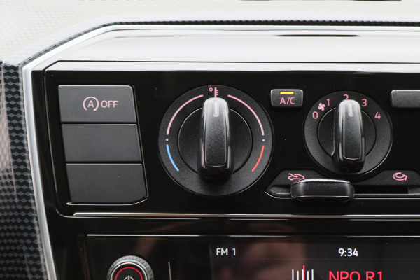 Volkswagen up! 1.0 BMT move up! 5-Deurs, LED, Airco, Bluetooth, DAB, Smartphone Integratie
