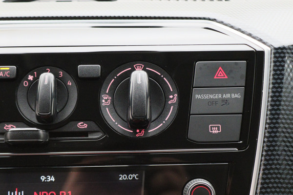 Volkswagen up! 1.0 BMT move up! 5-Deurs, LED, Airco, Bluetooth, DAB, Smartphone Integratie