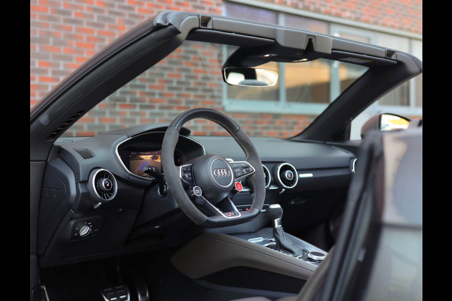 Audi TTRS Roadster 2.5 TFSI Quattro *B&O*Vossen*Sportuitlaat*Camera*