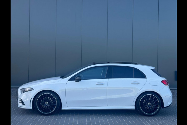 Mercedes-Benz A-Klasse 200 AMG Line M2023 FULL PANO NAVI CAMERA SFEERVERLICHTING ELEK P