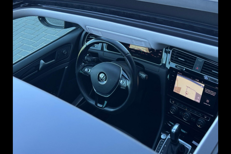 Volkswagen Golf 1.5 TSI HL Bns R DSG FULL PANO NAVI ACC ECC PDC ELEK PAKKET