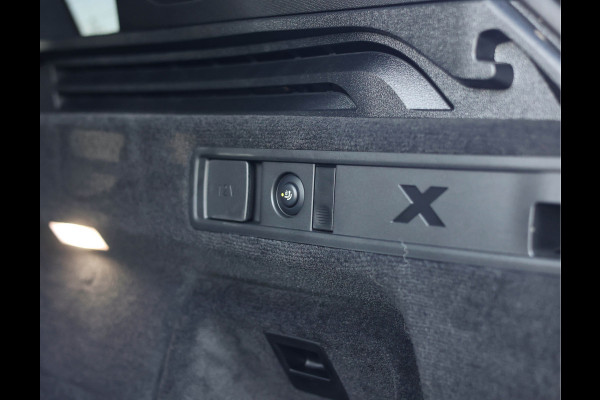 BMW X5 xDrive 50e *Individual*Soft-Close*Trekhaak*Massage*