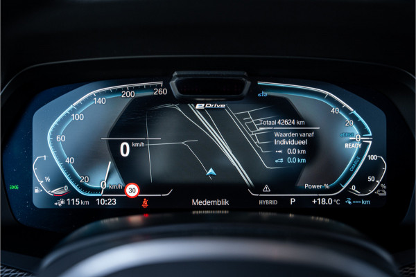 BMW X5 xDrive45e High Executive - M Sport | Panorama | Elek. Trekhaak | 360 Camera | Memory