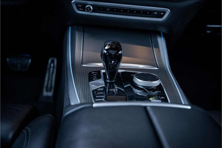 BMW X5 xDrive45e High Executive - M Sport | Panorama | Elek. Trekhaak | 360 Camera | Memory
