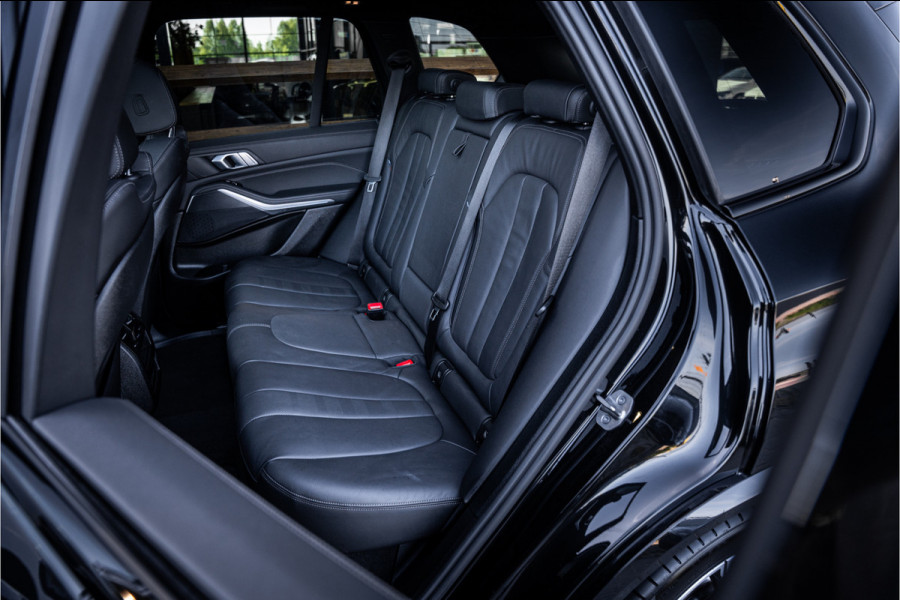 BMW X5 xDrive45e High Executive - M Sport | Panorama | Elek. Trekhaak | 360 Camera | Memory