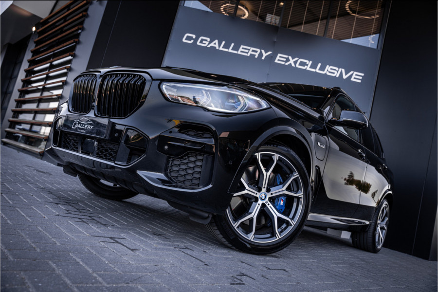 BMW X5 xDrive45e High Executive - M Sport | Panorama | Elek. Trekhaak | 360 Camera | Memory