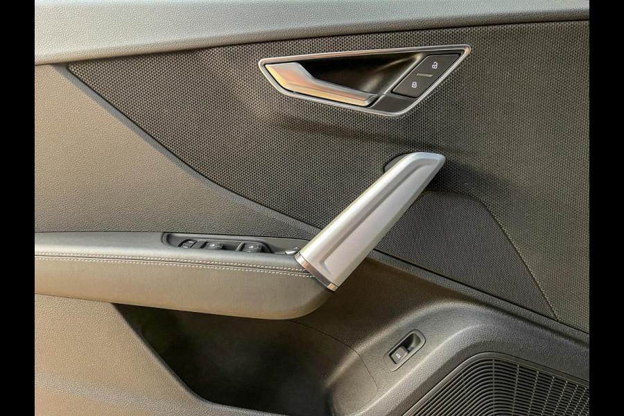 Audi Q2 35 TFSI S Line Edition 150PK - Pano - Matrix - B&O