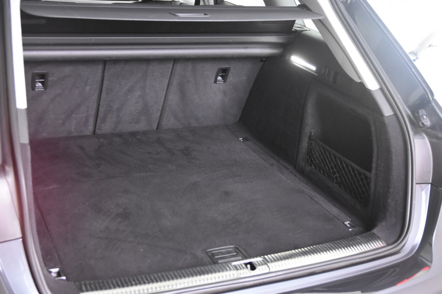Audi A4 Avant 35 TFSI Advanced Edition *1ste Eigenaar*Leer*Panoramadak*