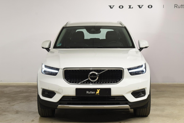 Volvo XC40 T2 129PK Business Pro / Navigatie / Parkeersensoren + Camera / Adaptieve Cruise Control / Stuur-Stoelverwarming / Elektrische Achterklep / LM Velgen