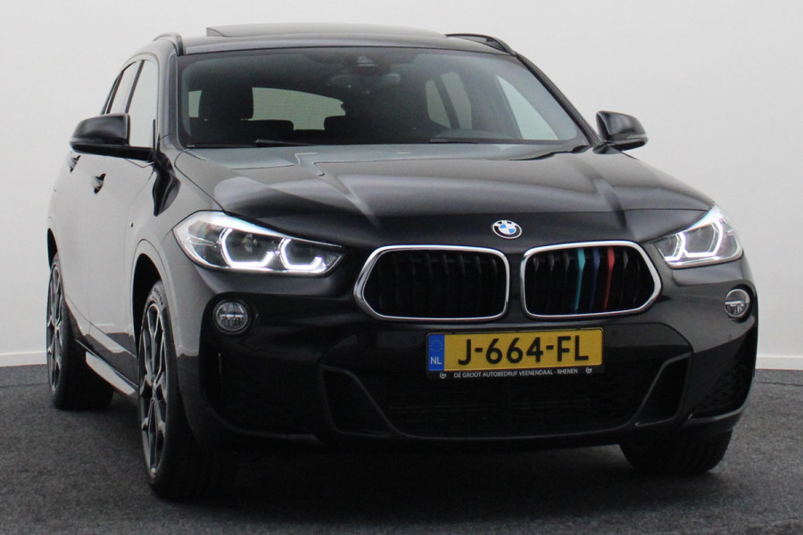 BMW X2 sDrive18i High Executive M Sport Automaat Leer, Panoramadak, LED, Camera, DAB, Afn. Trekhaak, 19"