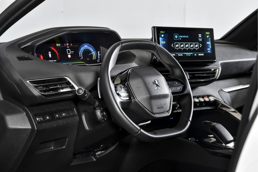Peugeot 3008 1.6 HYbrid 225 Allure Pack Business - Automaat | Dig. Cockpit | Adapt. Cruise | PDC | Camera | NAV + App. Connect | ECC | Elek. Klep | LM 18" | Afn. Trekhaak |