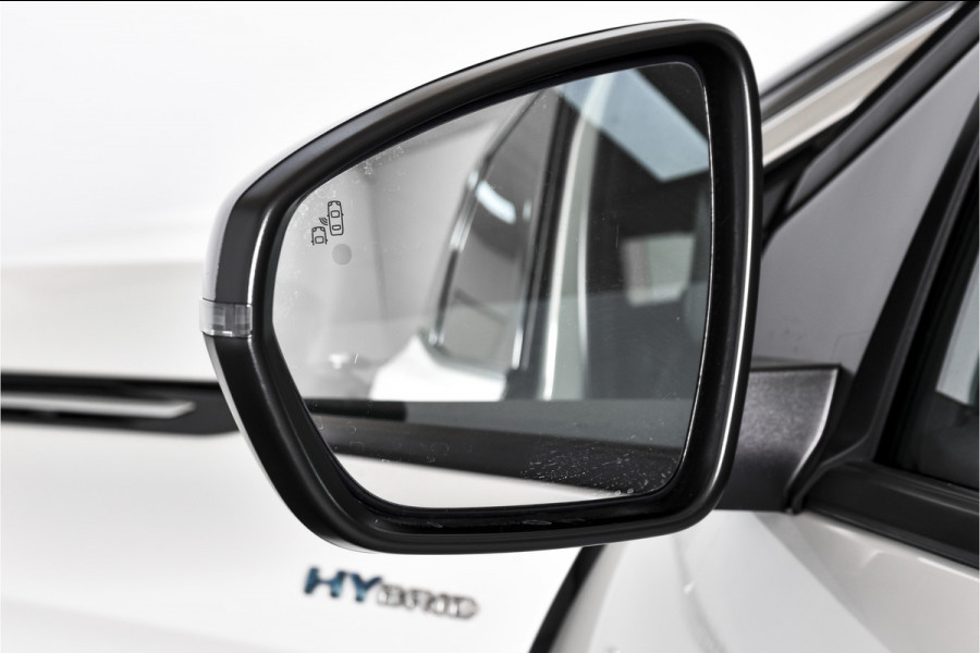 Peugeot 3008 1.6 HYbrid 225 Allure Pack Business - Automaat | Dig. Cockpit | Adapt. Cruise | PDC | Camera | NAV + App. Connect | ECC | Elek. Klep | LM 18" | Afn. Trekhaak |