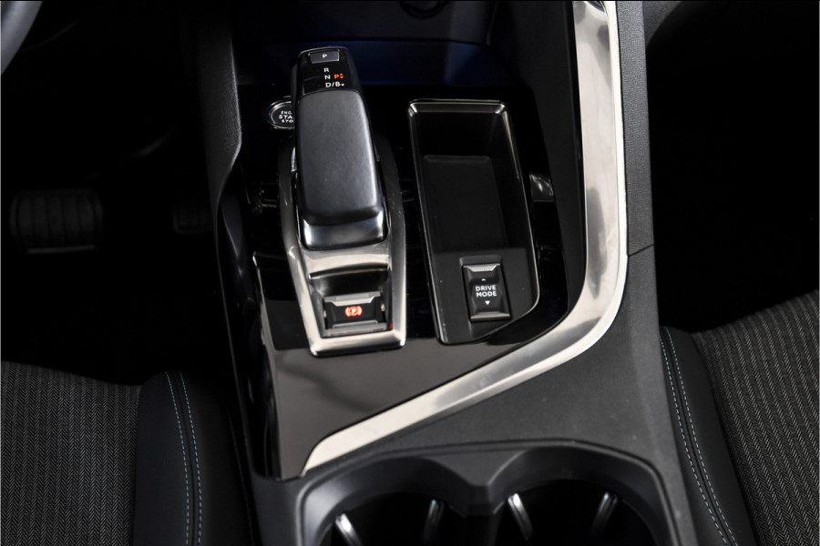 Peugeot 3008 1.6 HYbrid 225 Allure Pack Business - Automaat | Dig. Cockpit | Adapt. Cruise | PDC | Camera | NAV + App. Connect | ECC | Elek. Klep | LM 18" | Afn. Trekhaak |