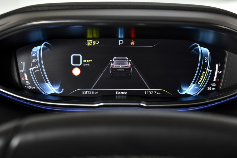 Peugeot 3008 1.6 HYbrid 225 Allure Pack Business - Automaat | Dig. Cockpit | Adapt. Cruise | PDC | Camera | NAV + App. Connect | ECC | Elek. Klep | LM 18" | Afn. Trekhaak |