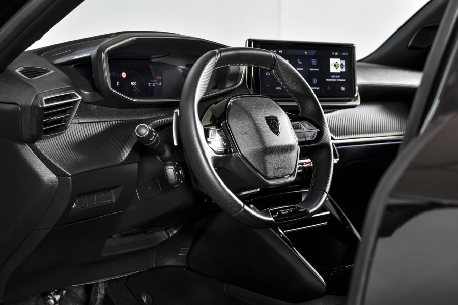 Peugeot 2008 1.2 PureTech 130 PK GT - Automaat | Dig. Cockpit | Adapt. Cruise | PDC | Camera | App. Connect | ECC | DAB | LM 17" | 9966