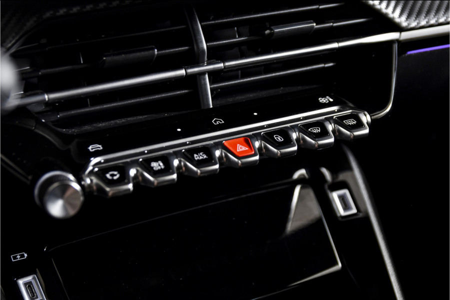 Peugeot 2008 1.2 PureTech 130 PK GT - Automaat | Dig. Cockpit | Adapt. Cruise | PDC | Camera | App. Connect | ECC | DAB | LM 17" | 9966