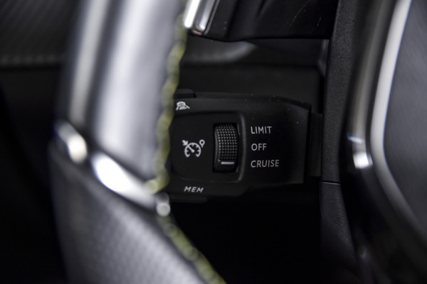 Peugeot 2008 1.2 PureTech 130 PK GT - Automaat | Dig. Cockpit | Adapt. Cruise | PDC | Camera | App. Connect | ECC | DAB | LM 17" | 9966