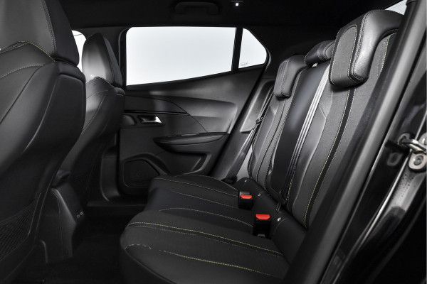 Peugeot 2008 1.2 PureTech 130 PK GT - Automaat | Dig. Cockpit | Adapt. Cruise | PDC | Camera | App. Connect | ECC | DAB | LM 17" | 9966