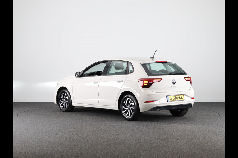 Volkswagen Polo 1.0 TSI Life 95 pk | Verlengde garantie | Navigatie via App | Parkeersensoren | Adaptieve cruise control | LED koplampen |