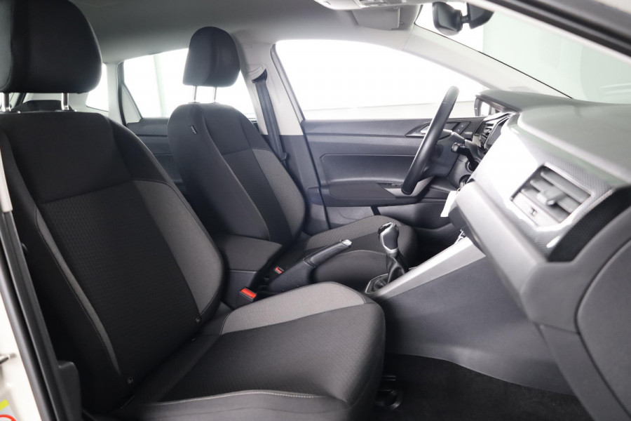 Volkswagen Polo 1.0 TSI Life 95 pk | Verlengde garantie | Navigatie via App | Parkeersensoren | Adaptieve cruise control | LED koplampen |