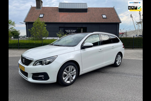 Peugeot 308 SW 1.2 PureTech Blue Lease Executive Panoramdak Navi Led-xenon Pdc