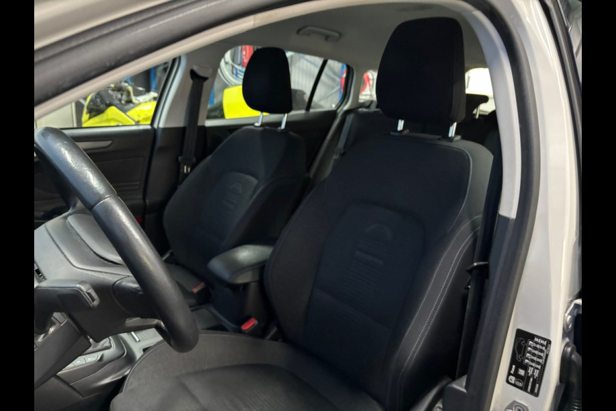Ford FOCUS Wagon 1.0 EcoBoost Hybrid Active Business Navi | Clima | Cruise | Camera | Trekhaak