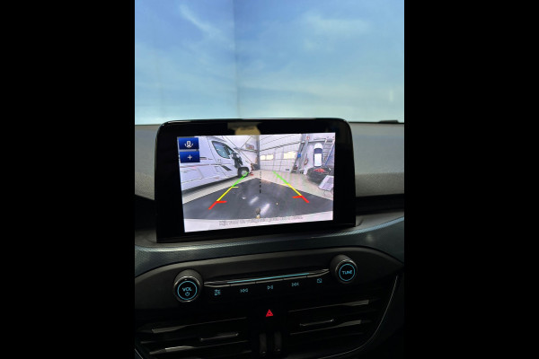 Ford FOCUS Wagon 1.0 EcoBoost Hybrid Active Business Navi | Clima | Cruise | Camera | Trekhaak