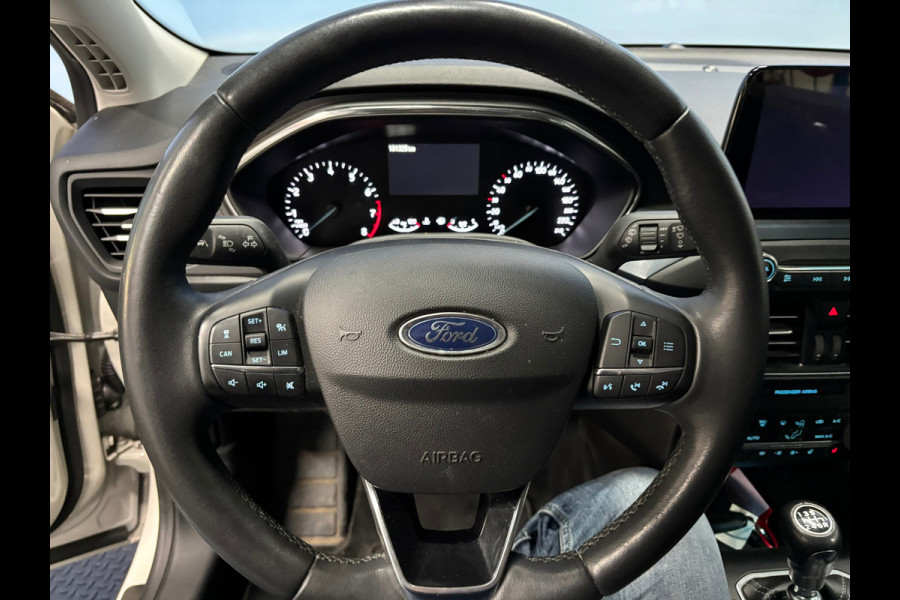 Ford FOCUS Wagon 1.0 EcoBoost Hybrid Active Business Navi | Clima | Cruise | Camera | Trekhaak
