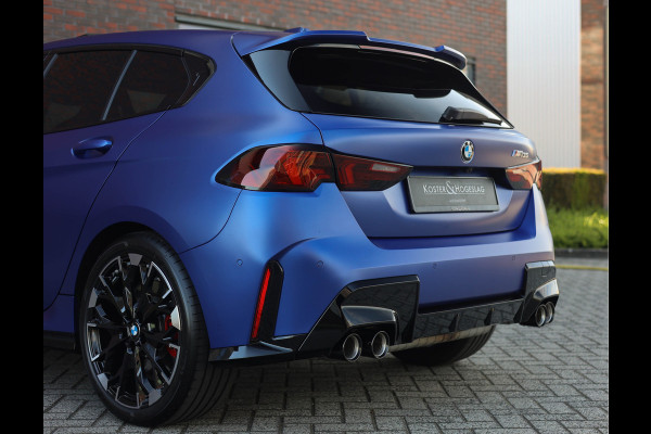 BMW 1-serie M135 xDrive *Individual*Pano*H&K*HUD*