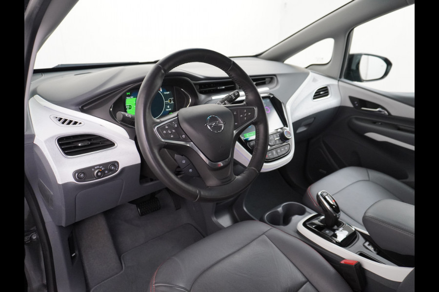Opel Ampera-E 65kWh Nieuw+Grootste-Accu+garantie-AUG-2031! 204pk AUT. LEER Apple Carplay Android Auto Camera Pdc Dodehoek Ecc Apps Bordherkenn Adapt Parkeersensoren Connected-Service Multimedia WiFi voorber. Business Executive Unieke km stand!