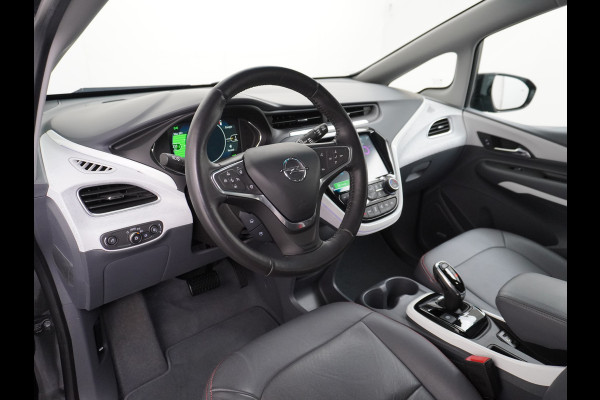 Opel Ampera-E 65kWh Nieuw+Grootste-Accu+garantie-AUG-2031! 204pk AUT. LEER Apple Carplay Android Auto Camera Pdc Dodehoek Ecc Apps Bordherkenn Adapt Parkeersensoren Connected-Service Multimedia WiFi voorber. Business Executive Unieke km stand!