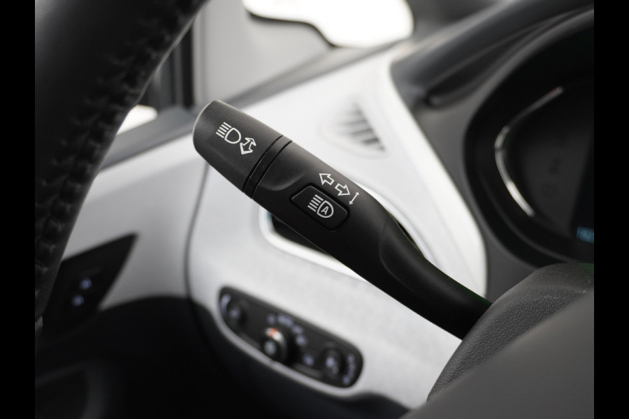 Opel Ampera-E 65kWh Nieuw+Grootste-Accu+garantie-AUG-2031! 204pk AUT. LEER Apple Carplay Android Auto Camera Pdc Dodehoek Ecc Apps Bordherkenn Adapt Parkeersensoren Connected-Service Multimedia WiFi voorber. Business Executive Unieke km stand!