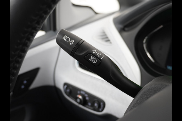 Opel Ampera-E 65kWh Nieuw+Grootste-Accu+garantie-AUG-2031! 204pk AUT. LEER Apple Carplay Android Auto Camera Pdc Dodehoek Ecc Apps Bordherkenn Adapt Parkeersensoren Connected-Service Multimedia WiFi voorber. Business Executive Unieke km stand!