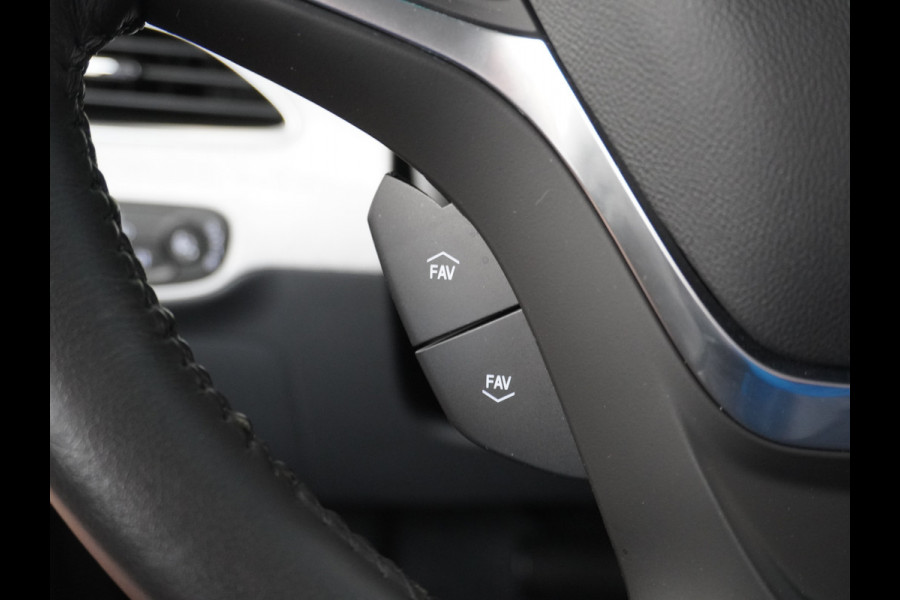 Opel Ampera-E 65kWh Nieuw+Grootste-Accu+garantie-AUG-2031! 204pk AUT. LEER Apple Carplay Android Auto Camera Pdc Dodehoek Ecc Apps Bordherkenn Adapt Parkeersensoren Connected-Service Multimedia WiFi voorber. Business Executive Unieke km stand!