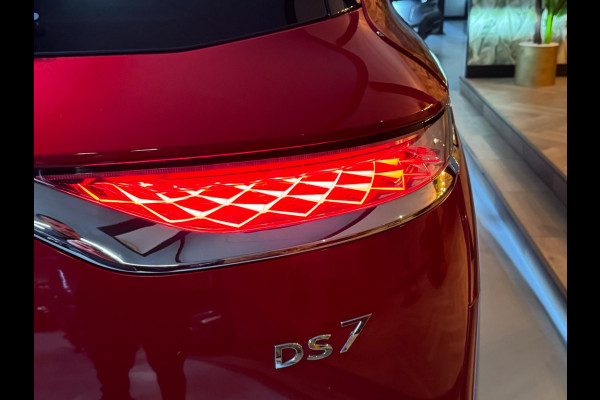 DS 7 Crossback 1.6 PureTech Business Garantie Trekhaak Volleder Stoelkoeling StoelVW CarPlay 360 Memory Blindspot CarPlay Rijklaar
