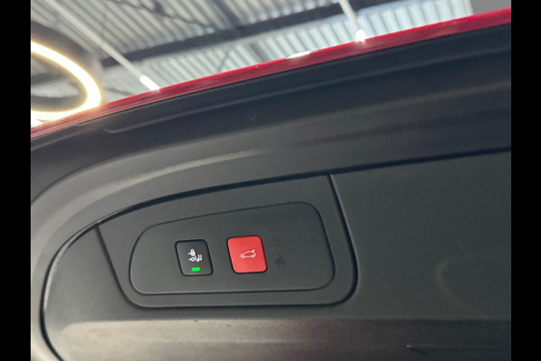 DS 7 Crossback 1.6 PureTech Business Garantie Trekhaak Volleder Stoelkoeling StoelVW CarPlay 360 Memory Blindspot CarPlay Rijklaar