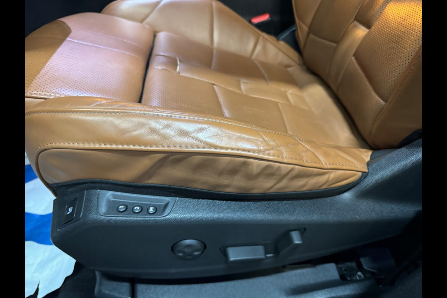 DS 7 Crossback 1.6 PureTech Business Garantie Trekhaak Volleder Stoelkoeling StoelVW CarPlay 360 Memory Blindspot CarPlay Rijklaar