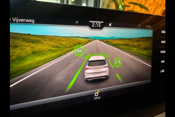 Škoda Kamiq 1.0 TSI Ambition Garantie CarPlay Camera PDC Front Ass Lane Ass Cruise Clima DAB Navi Rijklaar