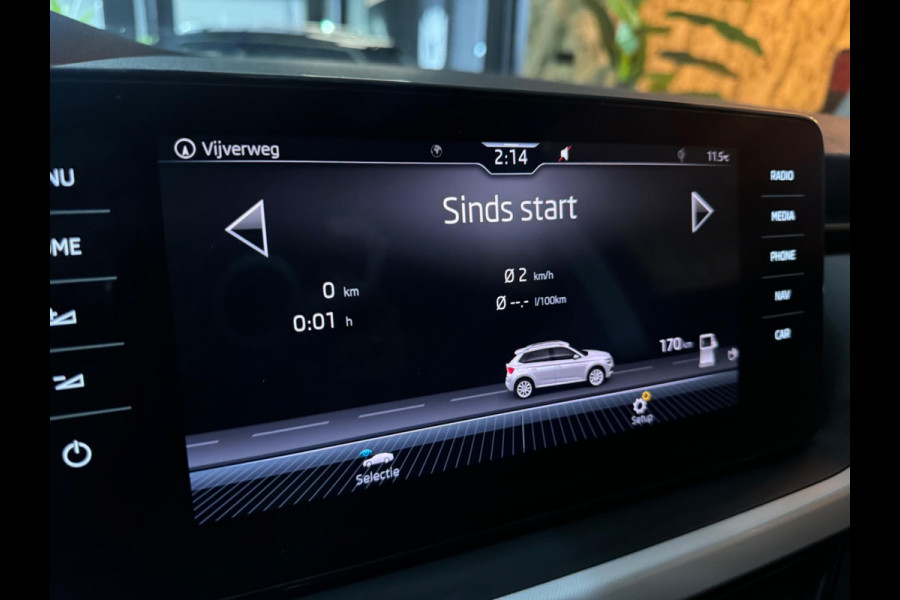 Škoda Kamiq 1.0 TSI Ambition Garantie CarPlay Camera PDC Front Ass Lane Ass Cruise Clima DAB Navi Rijklaar