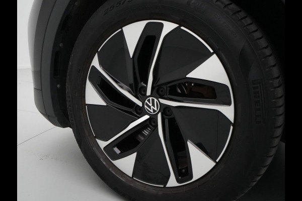 Volkswagen ID.4 First Max 77 kWh Panorama Trekhaak 360 Camera HuD Massage  298