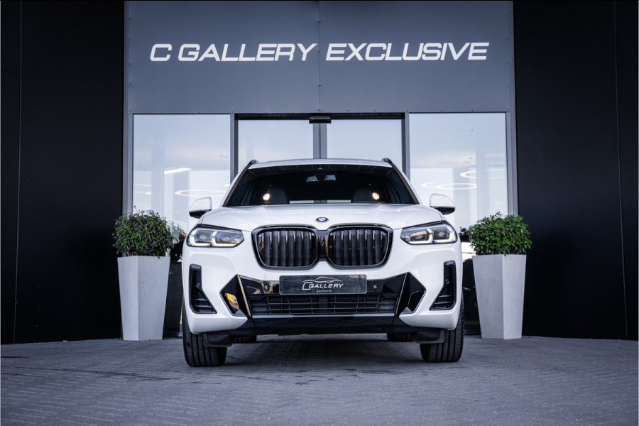 BMW X3 xDrive30e High Executive - M Sport | Panorama | Memory | 360 Camera | Keyless