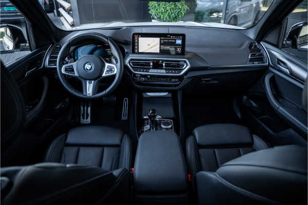 BMW X3 xDrive30e High Executive - M Sport | Panorama | Memory | 360 Camera | Keyless