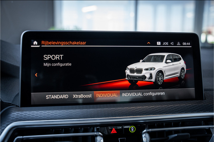 BMW X3 xDrive30e High Executive - M Sport | Panorama | Memory | 360 Camera | Keyless