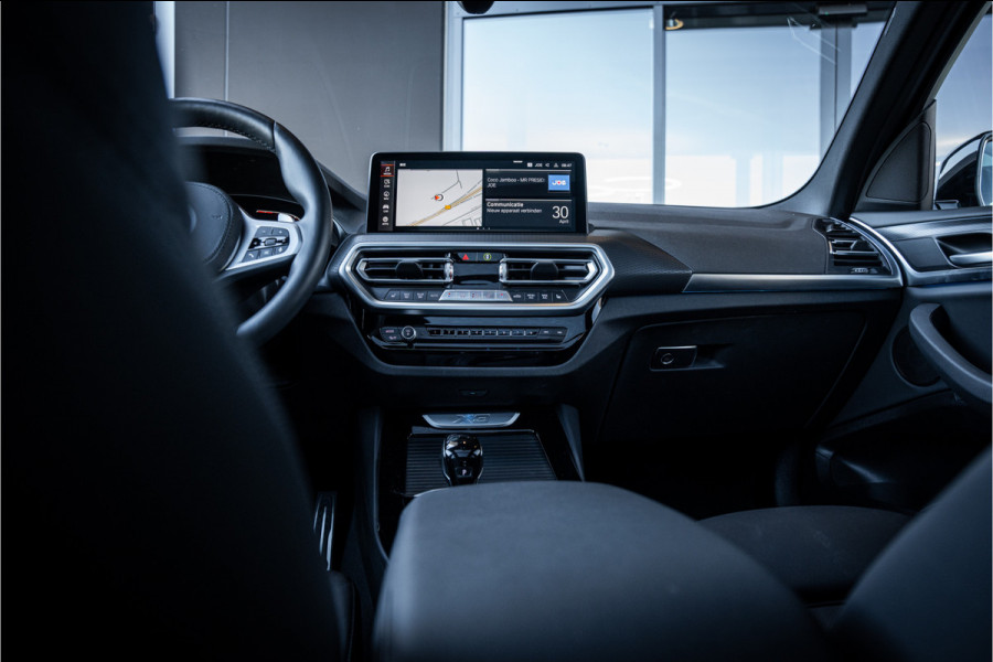 BMW X3 xDrive30e High Executive - M Sport | Panorama | Memory | 360 Camera | Keyless