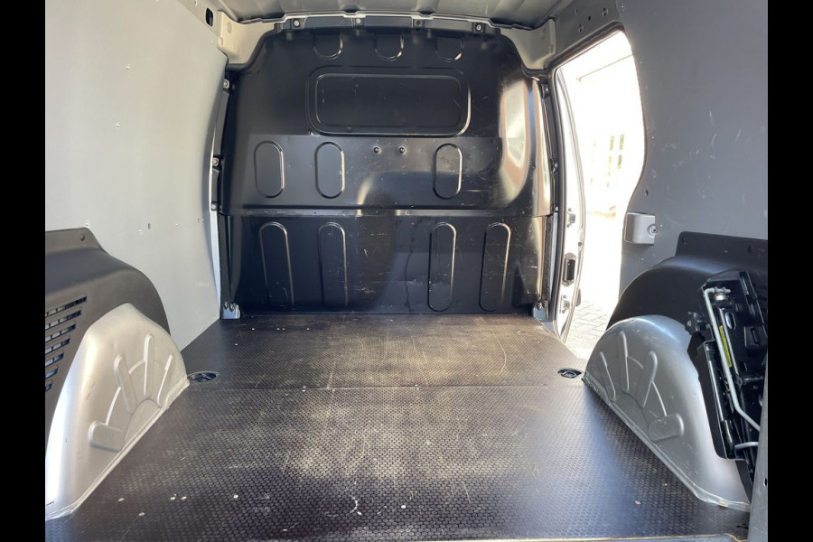 Mercedes-Benz Citan 109 CDI 90pk E6 Ambition BPM Vrij!  Airco, PDC, Cruise controle, Schuifdeur, Mistlampen, Onderhoudshistorie aanwezig