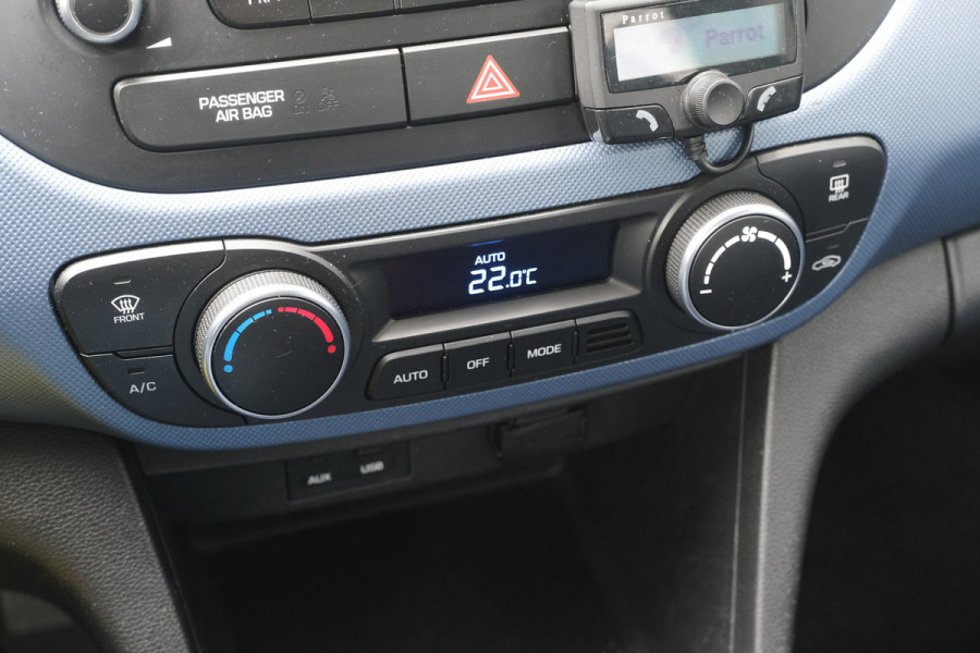 Hyundai i10 BWJ 2017 | 1.0i 66PK i-Motion Comfort | NWE APK | | CLIMA | CRUISE | RADIO/CD | EL RAMEN | EL SPIEGELS |