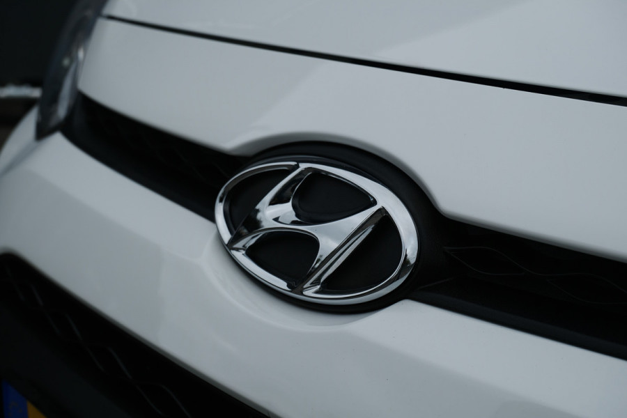 Hyundai i10 BWJ 2017 | 1.0i 66PK i-Motion Comfort | NWE APK | | CLIMA | CRUISE | RADIO/CD | EL RAMEN | EL SPIEGELS |