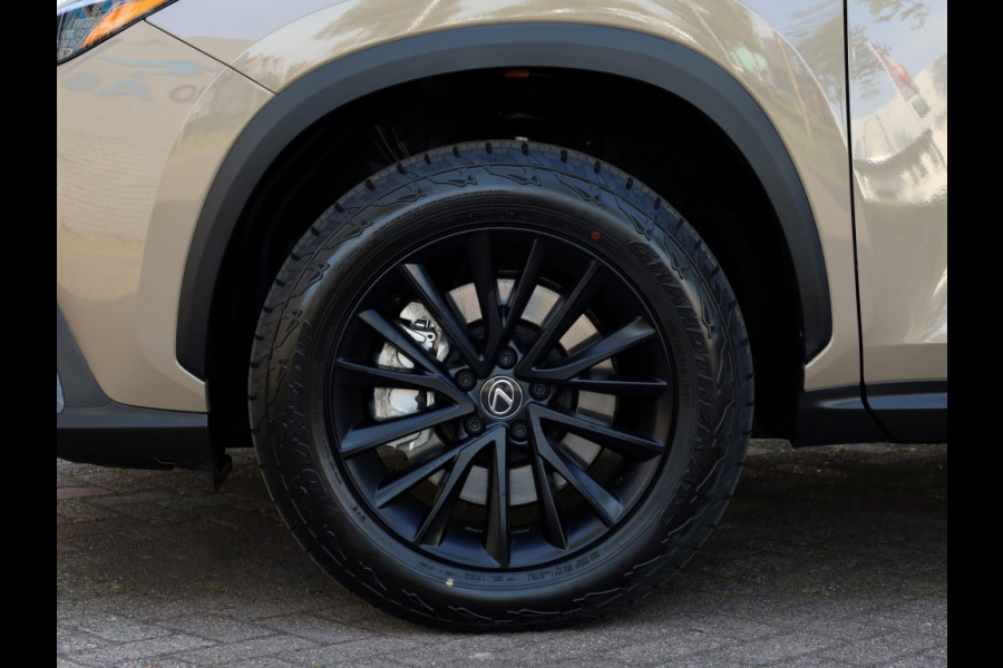 Lexus NX 450h+ AWD Overtrail | Panoramadak | 360 Camera | Head-Up